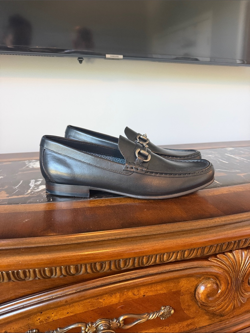 Vince Camuto Black Leather Bit Slip-On Loafers - Picture 2 of 3